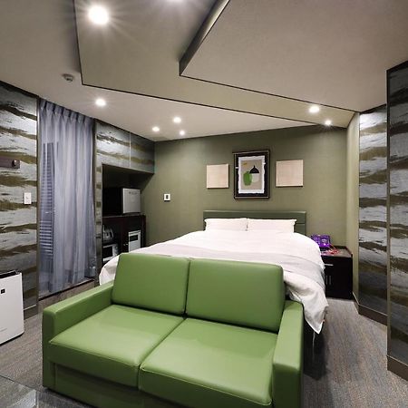 ホテルバースデー岐阜西店 Hotel Birthday Gifuwest (Adults Only) Экстерьер фото