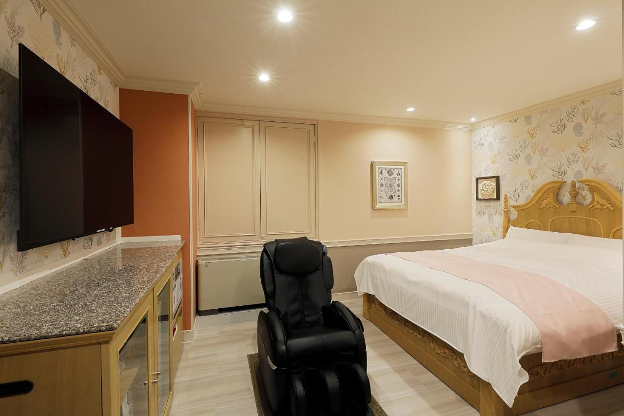 ホテルバースデー岐阜西店 Hotel Birthday Gifuwest (Adults Only) Экстерьер фото