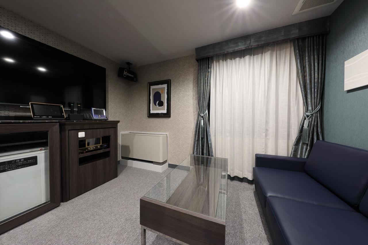 ホテルバースデー岐阜西店 Hotel Birthday Gifuwest (Adults Only) Экстерьер фото